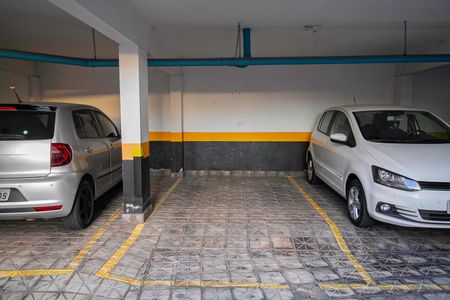 Apartamento à venda com 60m², 2 quartos e 1 vaga Apartamento à venda com 60m², 2 quartos e 1 vagaÁrea comum - Garagem