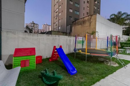 Apartamento à venda com 60m², 2 quartos e 1 vaga Apartamento à venda com 60m², 2 quartos e 1 vagaÁrea comum - Playground