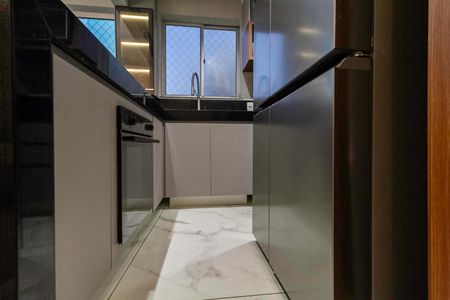 Apartamento à venda com 60m², 2 quartos e 1 vaga Apartamento à venda com 60m², 2 quartos e 1 vagaCozinha