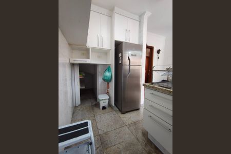 Casa à venda com 180m², 2 quartos e 4 vagas Casa à venda com 180m², 2 quartos e 4 vagasFoto 12