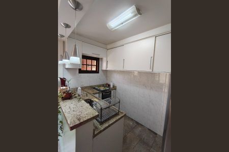 Casa à venda com 180m², 2 quartos e 4 vagas Casa à venda com 180m², 2 quartos e 4 vagasFoto 11