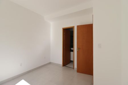Suíte de apartamento para alugar com 2 quartos, 58m² em Vila Guiomar, Santo André