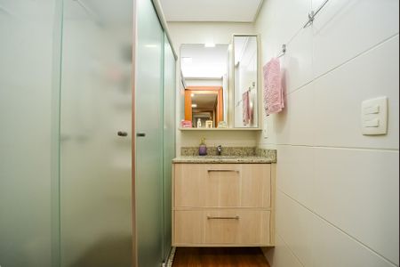 Apartamento à venda com 107m², 3 quartos e 2 vagas Apartamento à venda com 107m², 3 quartos e 2 vagasBanheiro Social