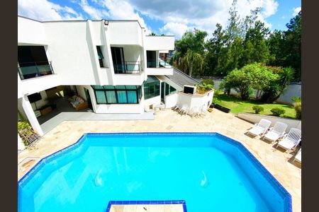 Casa de condomínio à venda com 798m², 4 quartos e 5 vagas