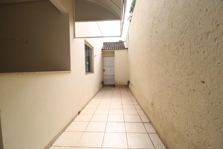 Casa para alugar com 420m², 4 quartos e 4 vagasCorredor