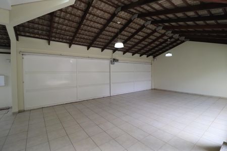 Casa para alugar com 420m², 4 quartos e 4 vagasGaragem