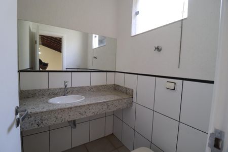 Casa para alugar com 420m², 4 quartos e 4 vagasLavabo 2