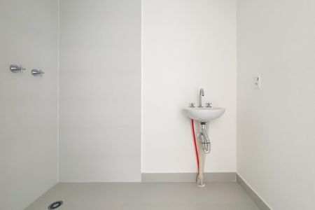 Studio à venda com 21m², 1 quarto e sem vaga Studio à venda com 21m², 1 quarto e sem vagaBanheiro