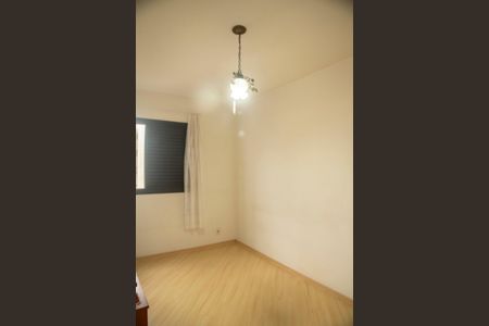 Apartamento à venda com 130m², 3 quartos e 3 vagasQuarto 2