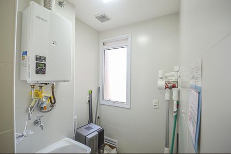 Apartamento à venda com 86m², 3 quartos e 2 vagas Apartamento à venda com 86m², 3 quartos e 2 vagasÁrea de Serviço