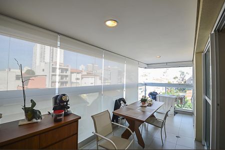 Apartamento à venda com 86m², 3 quartos e 2 vagas Apartamento à venda com 86m², 3 quartos e 2 vagasVaranda gourmet