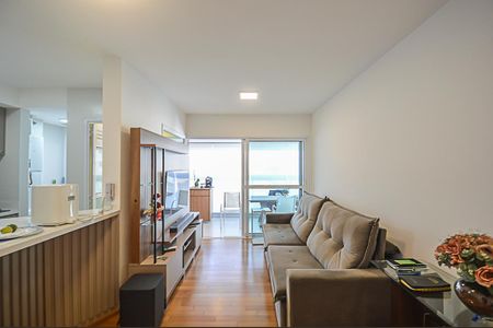 Apartamento à venda com 86m², 3 quartos e 2 vagas Apartamento à venda com 86m², 3 quartos e 2 vagasSala