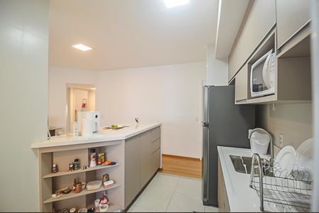 Apartamento à venda com 86m², 3 quartos e 2 vagas Apartamento à venda com 86m², 3 quartos e 2 vagasCozinha