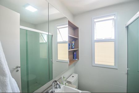 Apartamento à venda com 86m², 3 quartos e 2 vagas Apartamento à venda com 86m², 3 quartos e 2 vagasBanheiro da Suíte