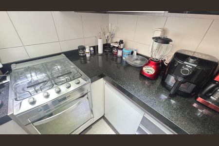 Apartamento à venda com 88m², 2 quartos e 1 vaga Apartamento à venda com 88m², 2 quartos e 1 vagaCozinha