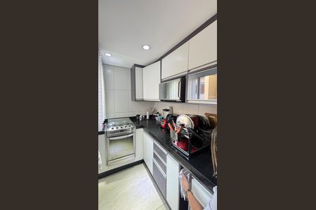 Apartamento à venda com 88m², 2 quartos e 1 vaga Apartamento à venda com 88m², 2 quartos e 1 vagaCozinha