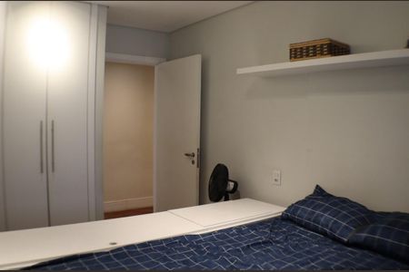 Apartamento à venda com 210m², 5 quartos e 3 vagas Apartamento à venda com 210m², 5 quartos e 3 vagasSuíte 2