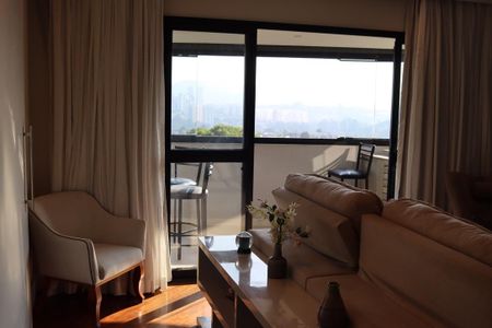 Apartamento à venda com 210m², 5 quartos e 3 vagas Apartamento à venda com 210m², 5 quartos e 3 vagasSala