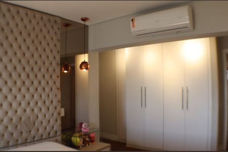 Apartamento à venda com 210m², 5 quartos e 3 vagas Apartamento à venda com 210m², 5 quartos e 3 vagasQuarto 3