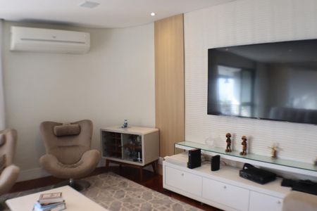 Apartamento à venda com 210m², 5 quartos e 3 vagas Apartamento à venda com 210m², 5 quartos e 3 vagasSala
