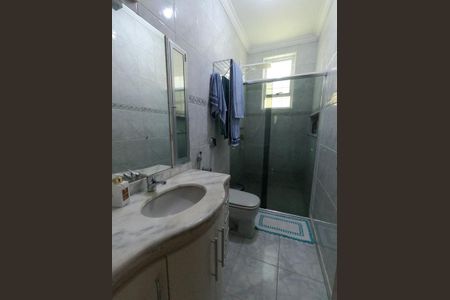 Casa para alugar com 421m², 5 quartos e 8 vagas Casa para alugar com 421m², 5 quartos e 8 vagasBanheiro Social 2