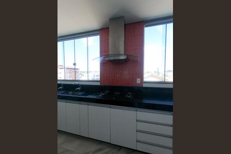 Casa para alugar com 421m², 5 quartos e 8 vagas Casa para alugar com 421m², 5 quartos e 8 vagasCozinha 2