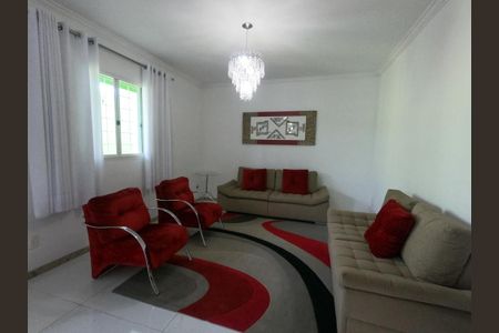 Casa para alugar com 421m², 5 quartos e 8 vagas Casa para alugar com 421m², 5 quartos e 8 vagasSala