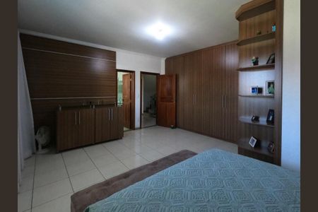 Casa para alugar com 421m², 5 quartos e 8 vagas Casa para alugar com 421m², 5 quartos e 8 vagasSuíte