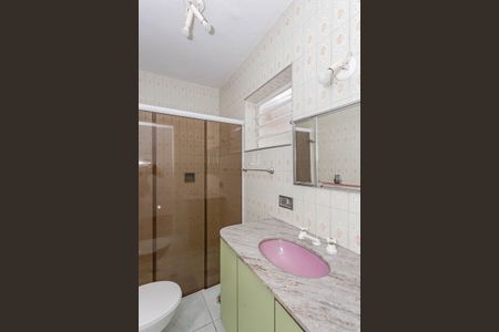 Casa à venda com 139m², 2 quartos e 3 vagasBanheiro