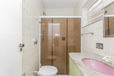 Casa à venda com 139m², 2 quartos e 3 vagasBanheiro