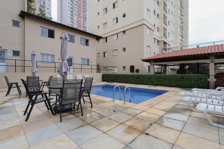 Apartamento à venda com 39m², 1 quarto e 1 vaga Apartamento à venda com 39m², 1 quarto e 1 vagaÁrea comum - Piscina