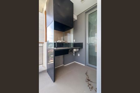 Apartamento para alugar com 165m², 3 quartos e 3 vagas Apartamento para alugar com 165m², 3 quartos e 3 vagasSala - Varanda