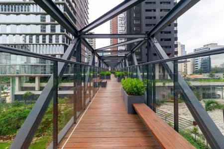 Apartamento para alugar com 165m², 3 quartos e 3 vagas Apartamento para alugar com 165m², 3 quartos e 3 vagasÁrea Comum