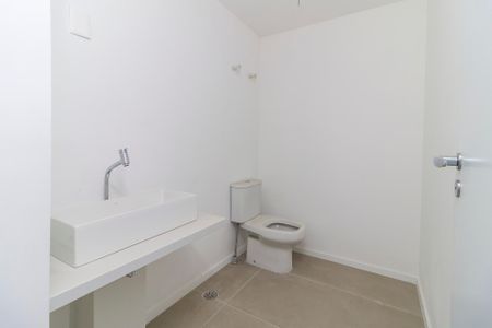 Apartamento para alugar com 165m², 3 quartos e 3 vagas Apartamento para alugar com 165m², 3 quartos e 3 vagasLavabo