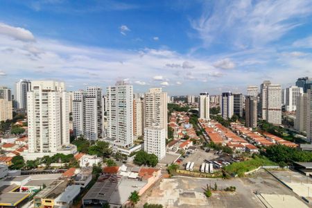 Apartamento para alugar com 165m², 3 quartos e 3 vagas Apartamento para alugar com 165m², 3 quartos e 3 vagasSala - Vista