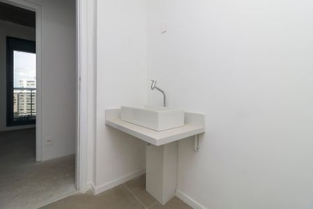 Apartamento para alugar com 165m², 3 quartos e 3 vagas Apartamento para alugar com 165m², 3 quartos e 3 vagasLavabo