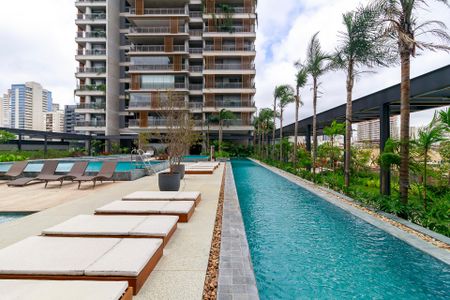 Apartamento para alugar com 165m², 3 quartos e 3 vagas Apartamento para alugar com 165m², 3 quartos e 3 vagasPiscina