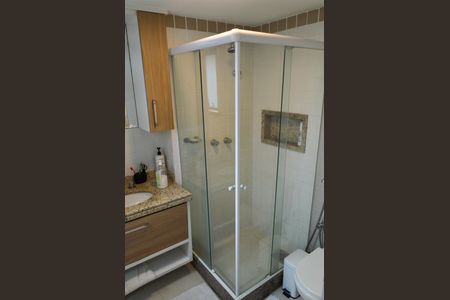 Apartamento à venda com 228m², 4 quartos e 2 vagasBanheiro 1