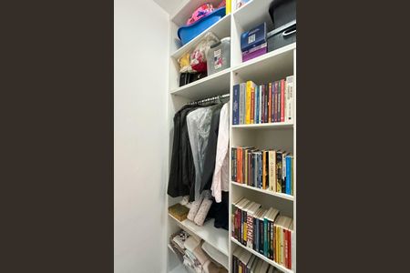 Apartamento à venda com 122m², 3 quartos e 1 vaga Apartamento à venda com 122m², 3 quartos e 1 vagaQuarto de Serviço