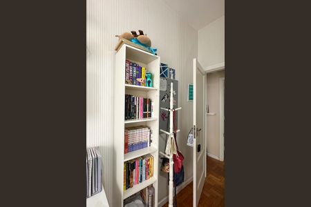 Apartamento à venda com 122m², 3 quartos e 1 vaga Apartamento à venda com 122m², 3 quartos e 1 vagaQuarto 1