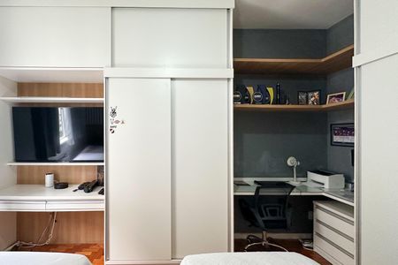 Apartamento à venda com 122m², 3 quartos e 1 vaga Apartamento à venda com 122m², 3 quartos e 1 vagaQuarto 2