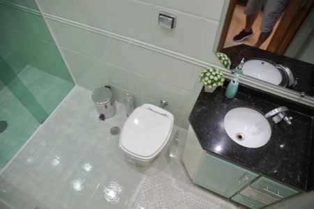 Casa à venda com 207m², 3 quartos e 2 vagasBanheiro da Suíte