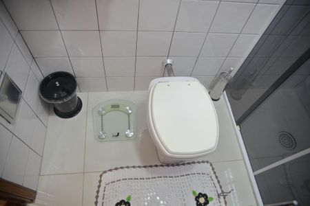 Casa à venda com 207m², 3 quartos e 2 vagasBanheiro Social