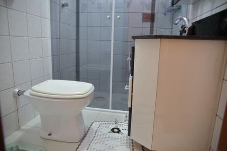 Casa à venda com 207m², 3 quartos e 2 vagasBanheiro Social