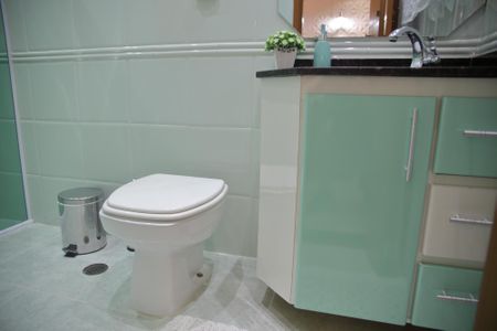 Casa à venda com 207m², 3 quartos e 2 vagasBanheiro da Suíte