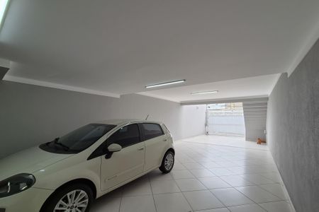 Casa à venda com 217m², 3 quartos e 5 vagasGaragem
