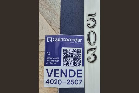 Casa à venda com 217m², 3 quartos e 5 vagasplaquinha