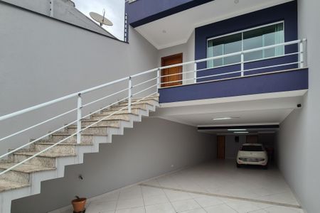 Casa à venda com 217m², 3 quartos e 5 vagasGaragem