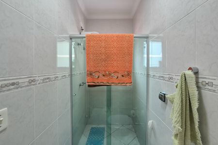 Casa à venda com 217m², 3 quartos e 5 vagasBanheiro da Suíte 2