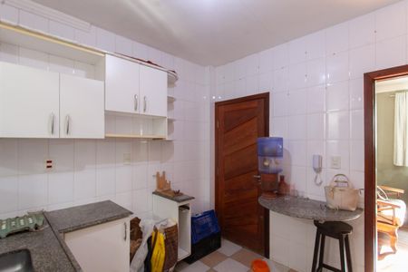 Apartamento para alugar com 109m², 3 quartos e 2 vagas Apartamento para alugar com 109m², 3 quartos e 2 vagasCozinha